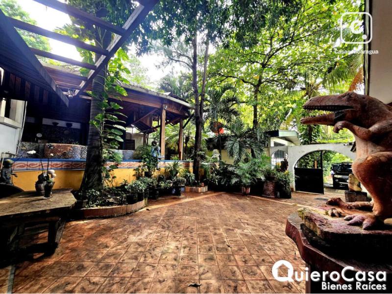 Casa en venta en Bolonia, Managua – 4 hab, 387 m²