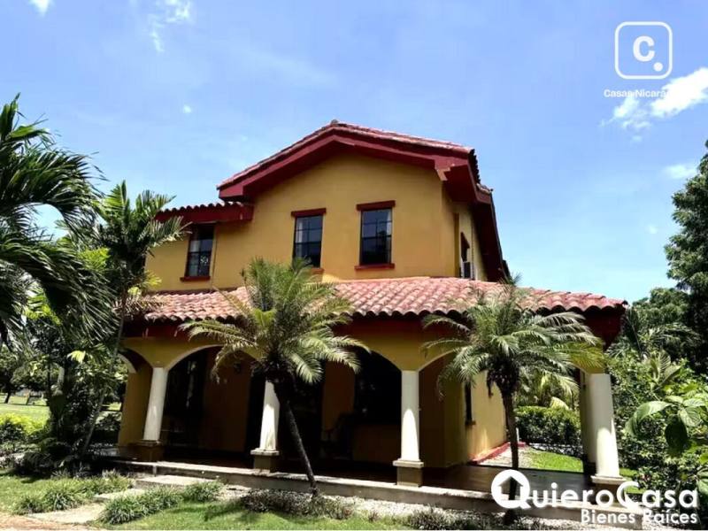 Beach house for sale in San Rafael del Sur, Managua – 3 beds, 549 m²