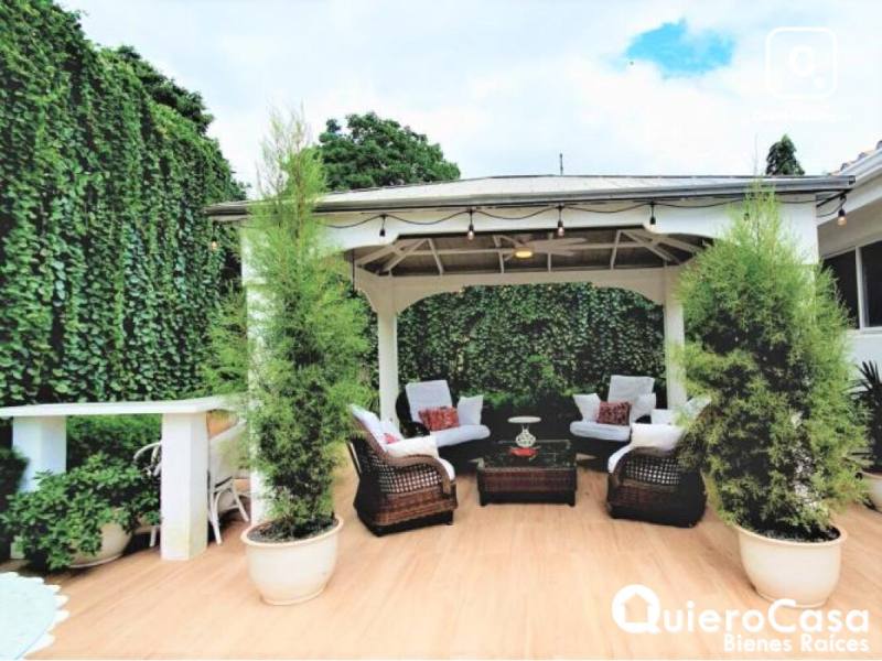 Casa en venta en Santo Domingo, Managua – 3 hab, 230 m²