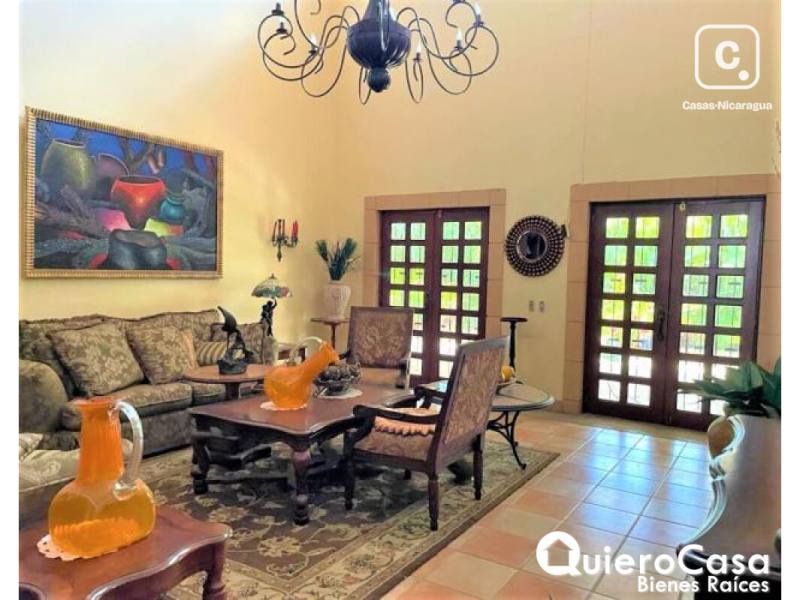 Casa en venta en Santo Domingo, Managua – 4 hab, 350 m², US$ 259,000