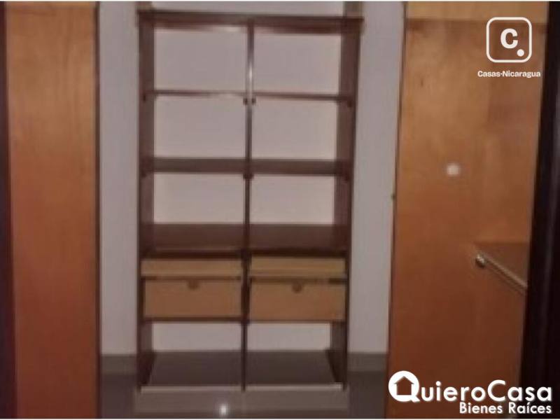 Casa en venta en Santo Domingo, Managua – 5 hab, 405 m²