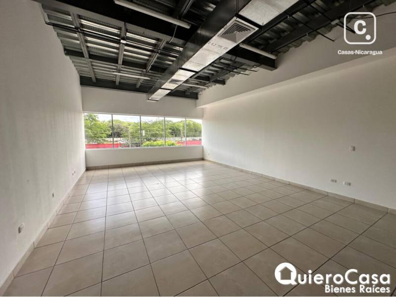 Office for rent in Villa Fontana, Managua – 90 m²
