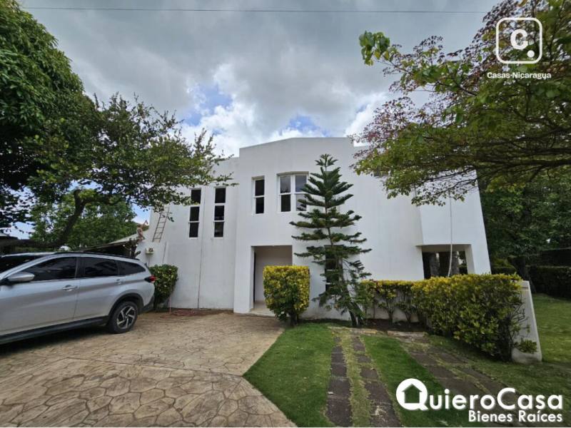 House for sale in Villa Fontana, Managua – 3 beds, 220 m²