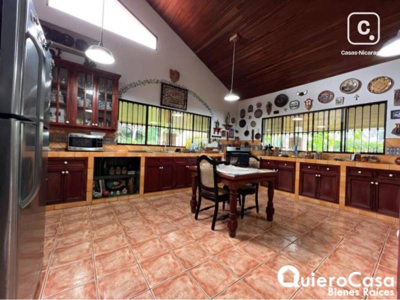 Casa en venta en Diriamba, Carazo – 4 hab, 475 m²