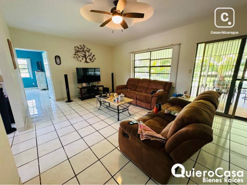 Casa en venta en Veracruz, Managua – 4 hab, 2,221 m²