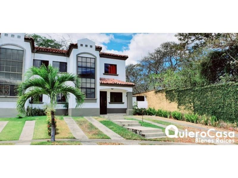 Casa en venta en Santo Domingo, Managua – 2 hab, 130 m²