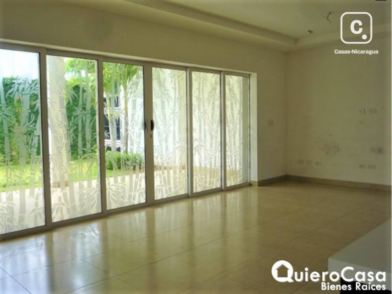 Casa en venta en Managua – 3 hab, 215 m²