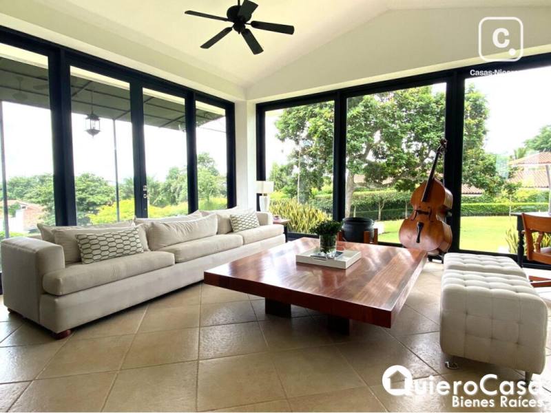 House for rent in Santo Domingo, Managua – 4 beds, 550 m²