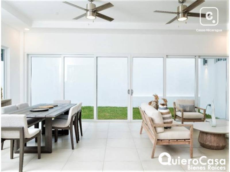 Casa en venta en Santo Domingo, Managua – 3 hab, 245 m²