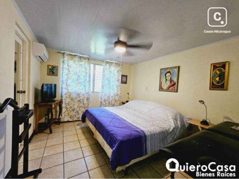 Casa en venta en Santo Domingo, Managua – 4 hab, 263 m²
