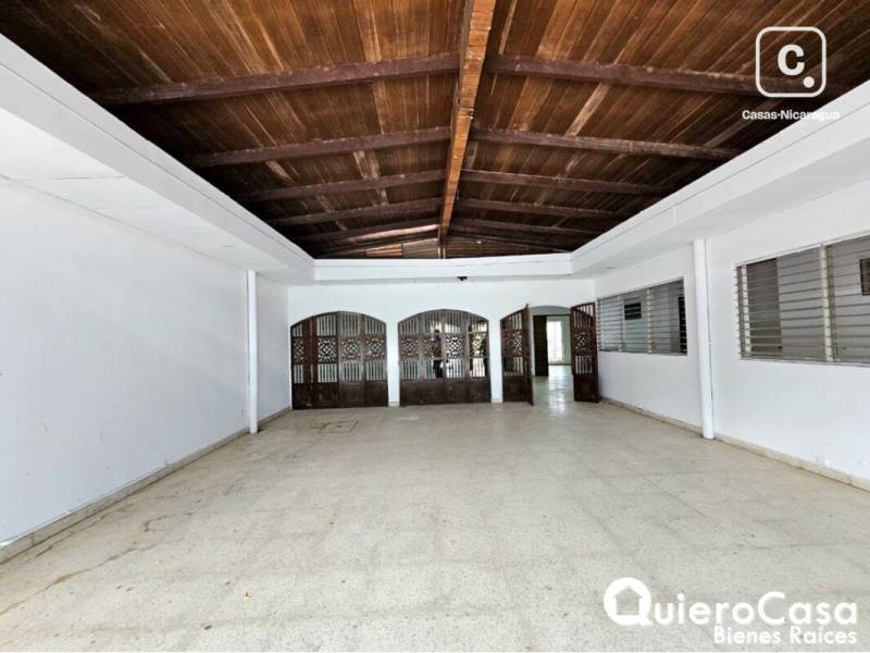 Casa en venta en Planes de Altamira, Managua – 8 hab, 574 m²