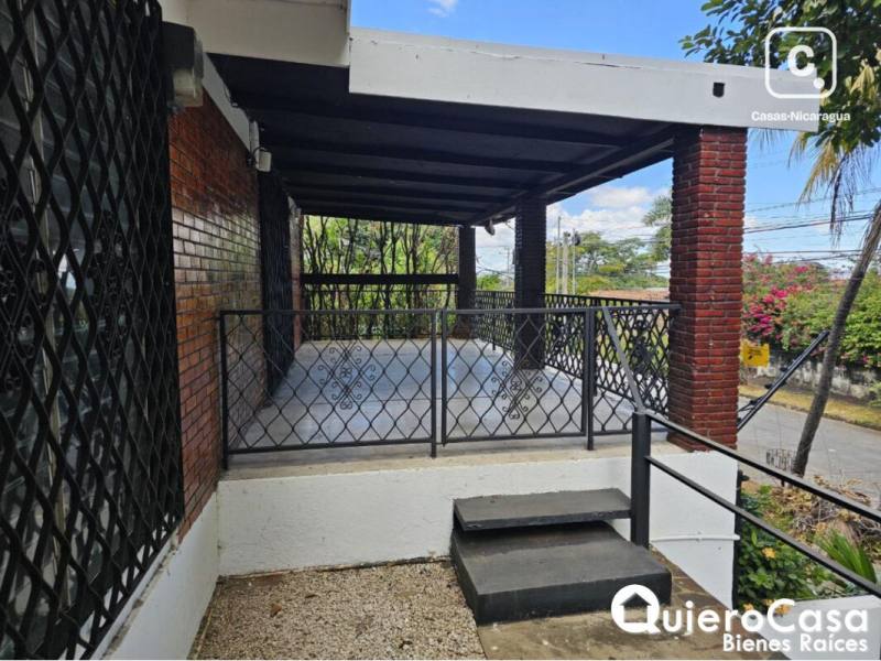 Casa en venta en Planes de Altamira, Managua – 8 hab, 574 m²