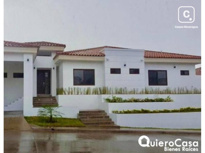 Casa en venta en Santo Domingo, Managua – 3 hab, US$ 450,000