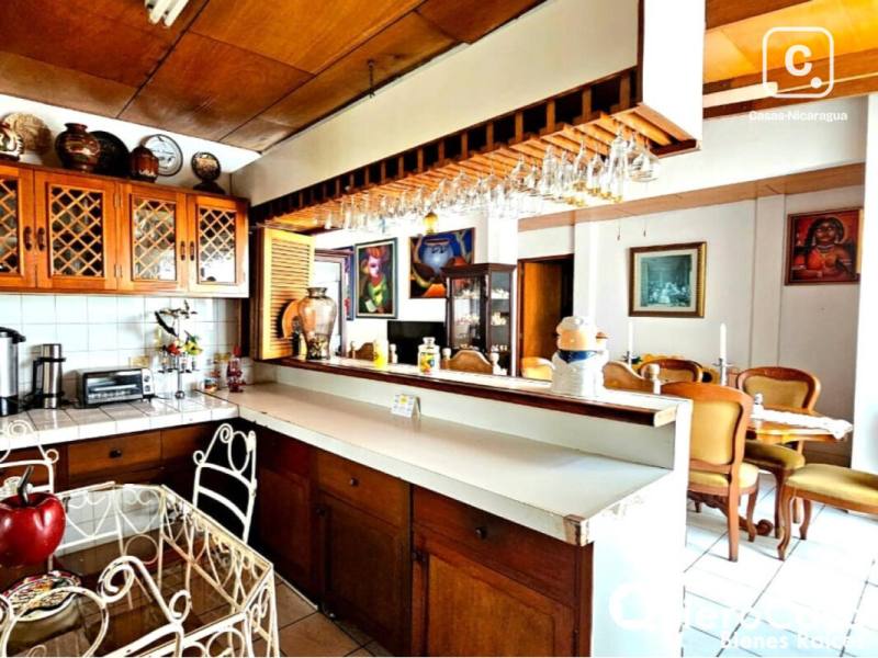 Casa en venta en Los Robles, Managua – 4 hab, 387 m²