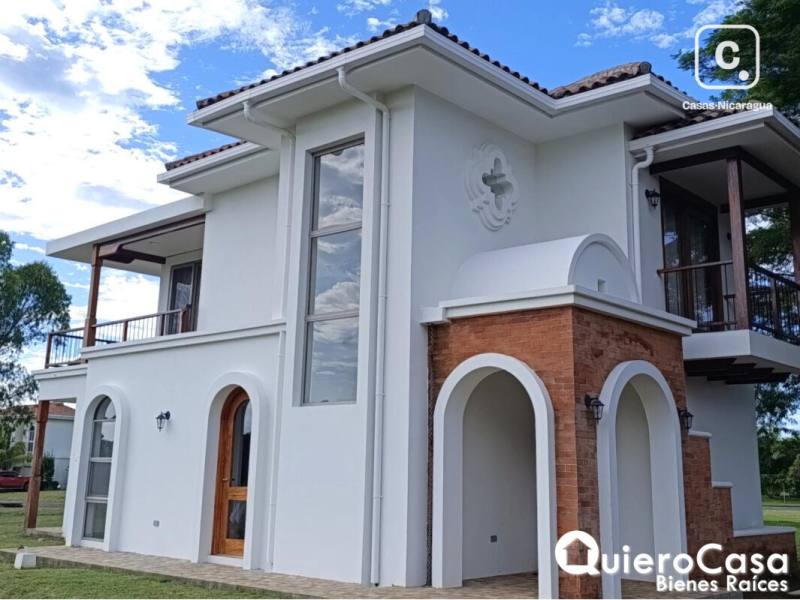Beach house for sale in San Rafael del Sur, Managua – 3 beds, 184 m²