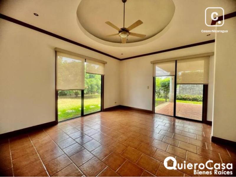 Casa en venta en Las Cumbres, Managua – 3 hab, 400 m²
