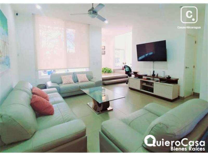 Apartamento en venta en Las Colinas, Managua – 3 hab, 146 m²