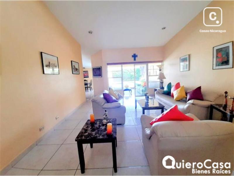 House for sale in Villa Fontana, Managua – 5 beds, US$ 260,000