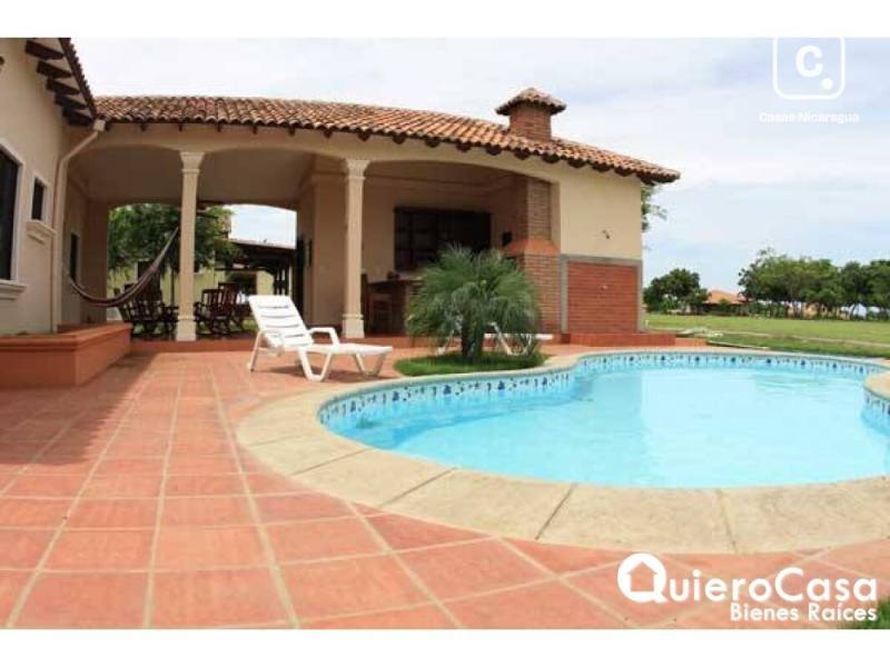 Beach house for sale in San Rafael del Sur, Managua – 3 beds, 312 m²