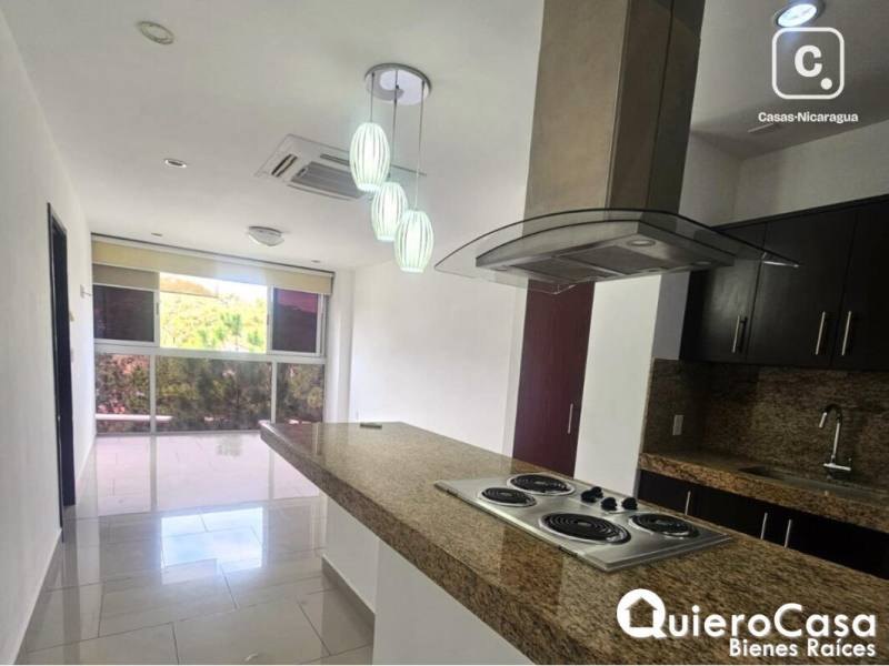 Apartamento en alquiler en Santo Domingo, Managua – 2 hab, US$ 1,200/mes