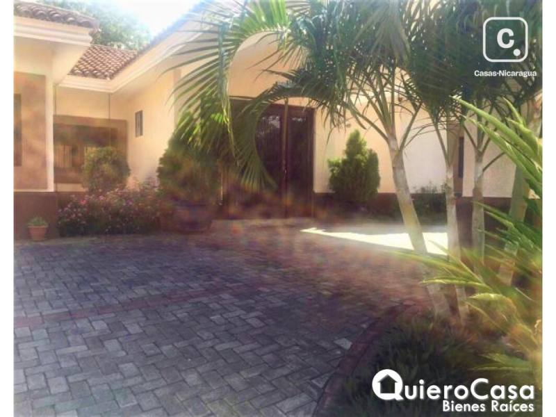 Casa en venta en Santo Domingo, Managua – 4 hab, 800 m²