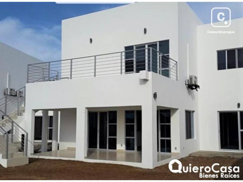 Casa en venta en San Juan del Sur, Rivas – 4 hab, 220 m²