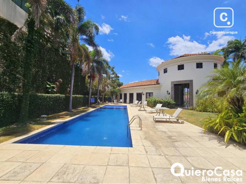Apartamento en alquiler en Santo Domingo, Managua – 2 hab, US$ 2,200/mes