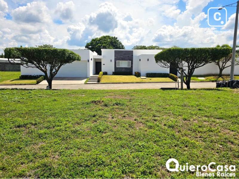 Terreno en venta en Las Colinas, Managua – 546 m²