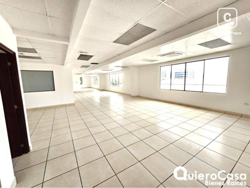 Office for rent in Villa Fontana, Managua – 245 m²