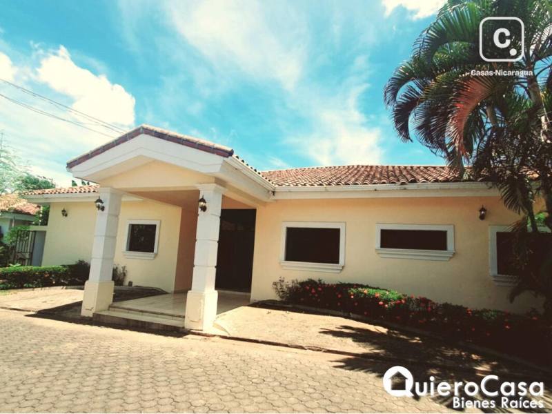Casa en venta en Santo Domingo, Managua – 3 hab, 252 m²