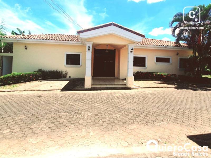 Casa en venta en Santo Domingo, Managua – 3 hab, 252 m²