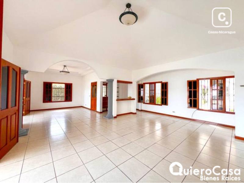 Casa en venta en Las Cumbres, Managua – 3 hab, US$ 300,000