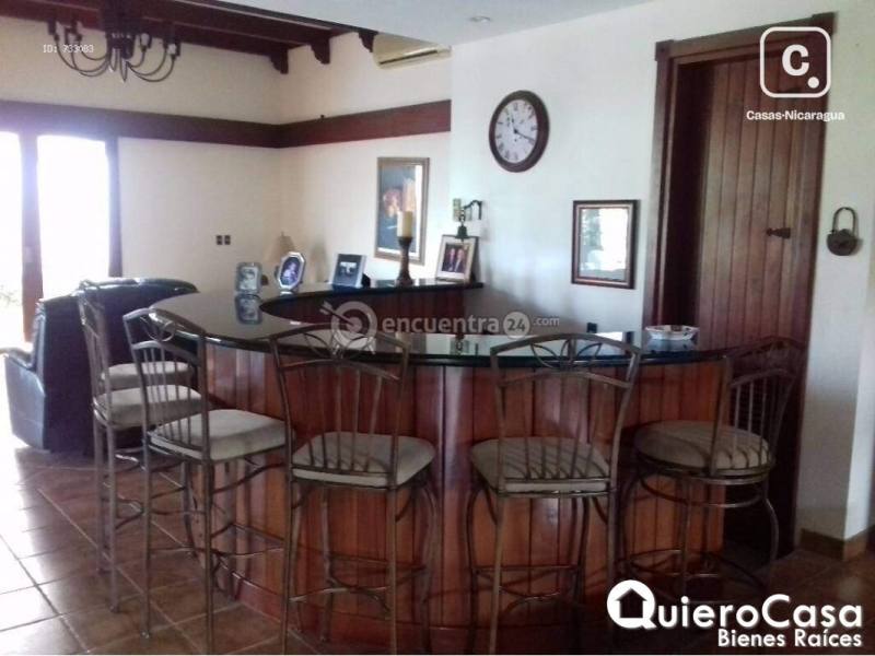House for sale in Santo Domingo, Managua – 4 beds, 1,050 m²