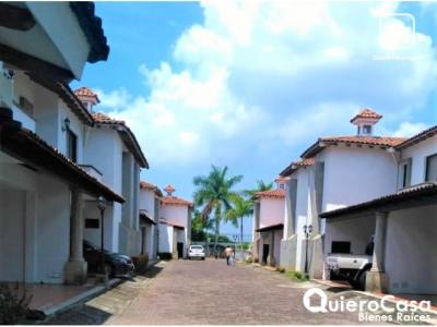 Apartamento en alquiler en Las Colinas, Managua – 2 hab, US$ 1,300/mes
