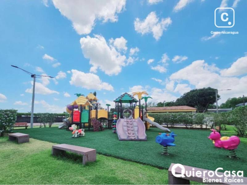Terreno en venta en Las Colinas, Managua – 581 m²