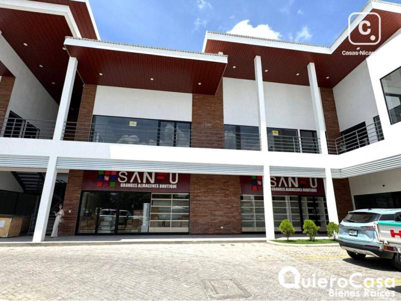 Local comercial en alquiler en Las Colinas, Managua – 104 m²
