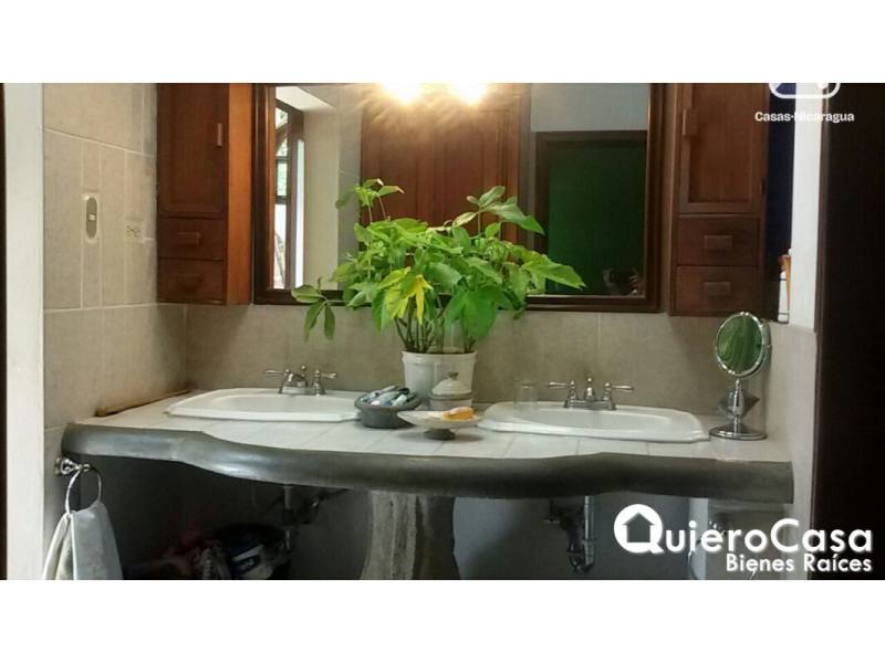 Office for sale in Santo Domingo, Managua – 380 m²