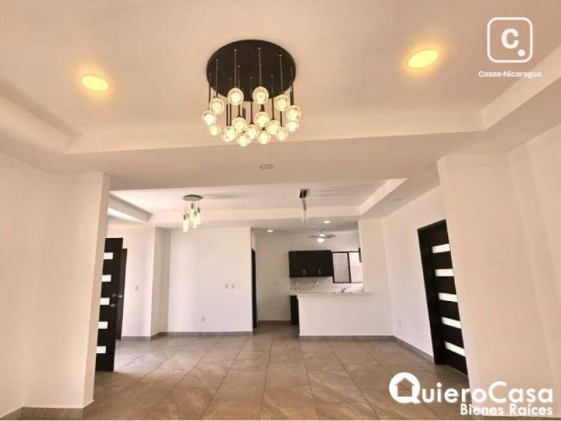 Casa en venta en Santo Domingo, Managua – 3 hab, 152 m²