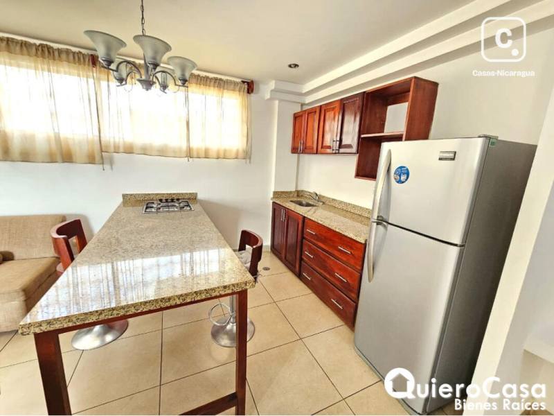 Apartamento en alquiler en Carretera Masaya, Managua – 2 hab, US$ 920/mes