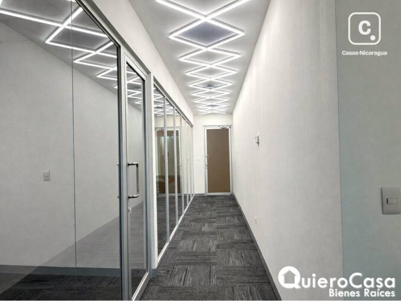 Office for rent in Villa Fontana, Managua – 158 m²