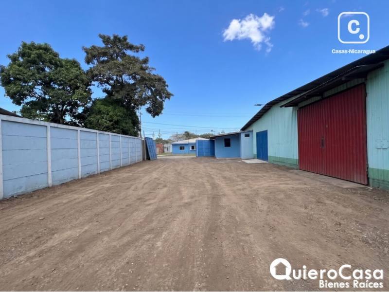Bodega en alquiler en Carretera Nueva León, Managua – 950 m², US$ 5,500/mes