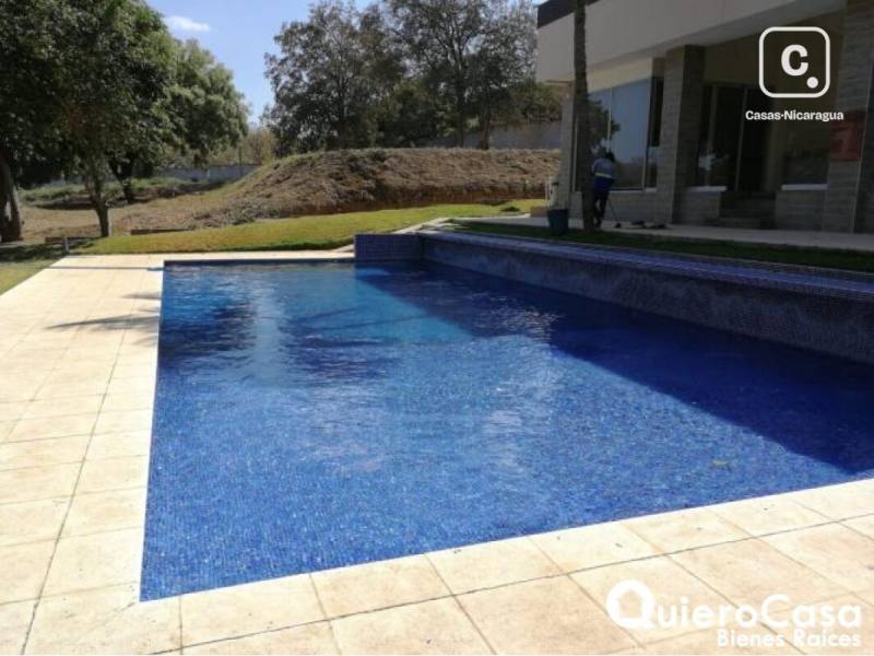 Lot for sale in Managua – 381 m²
