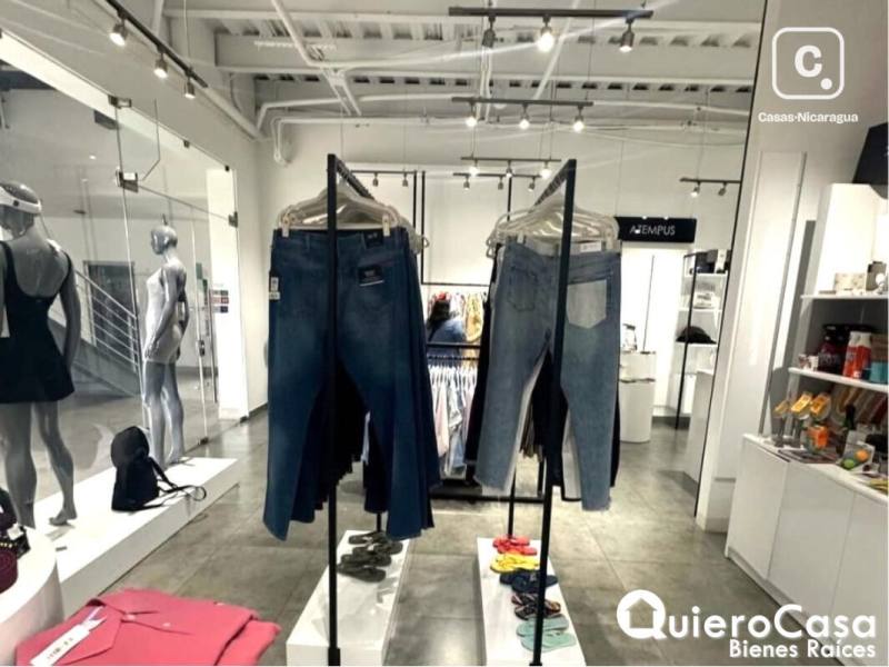 Local comercial en alquiler en Villa Fontana, Managua – 160 m²