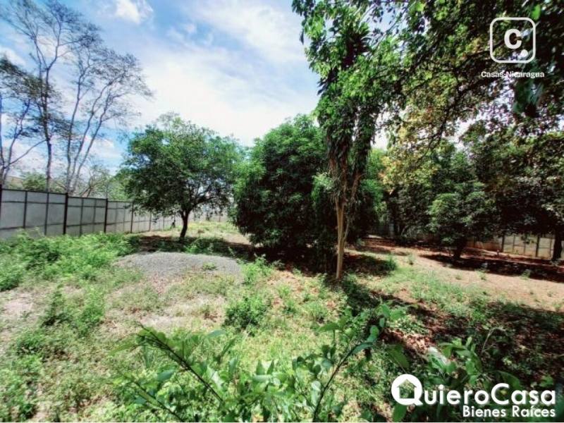 Lot for sale in Carretera Masaya, Managua – 1,834 m²