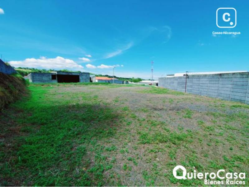 Terreno en venta en Santo Domingo, Managua – 809 m²