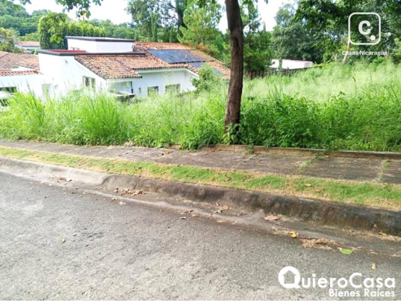 Terreno en venta en Santo Domingo, Managua – 803 m²