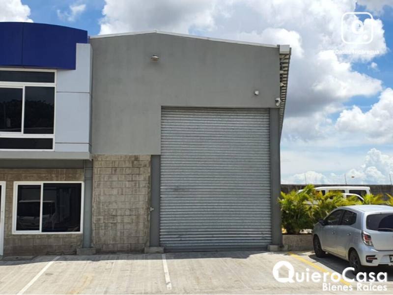 Bodega en alquiler en Suburbana, Managua – 1,200 m²