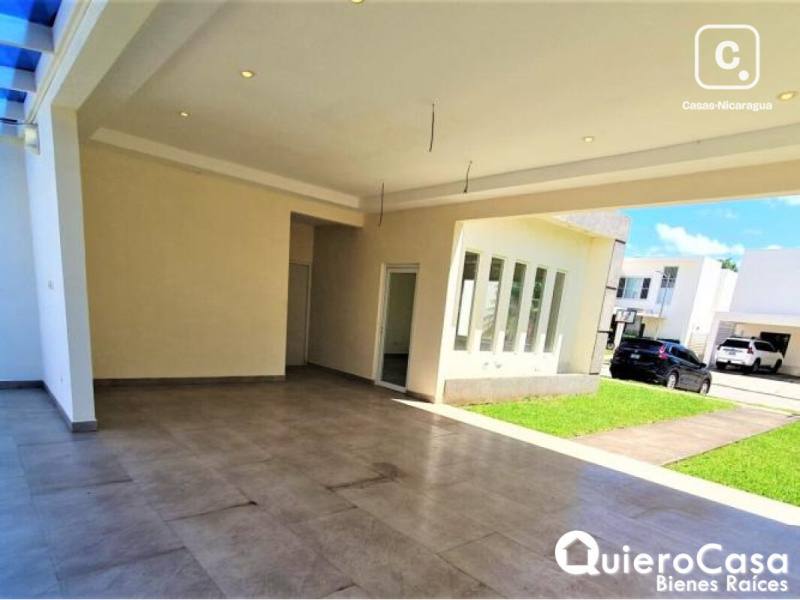 Lot for sale in Villa Fontana, Managua – 468 m²