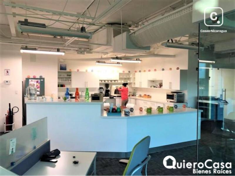 Office for rent in Las Cumbres, Managua – 405 m²