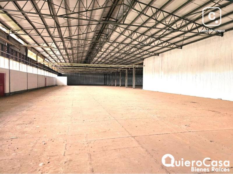 Bodega en alquiler en Carretera Nueva León, Managua – 3,200 m²